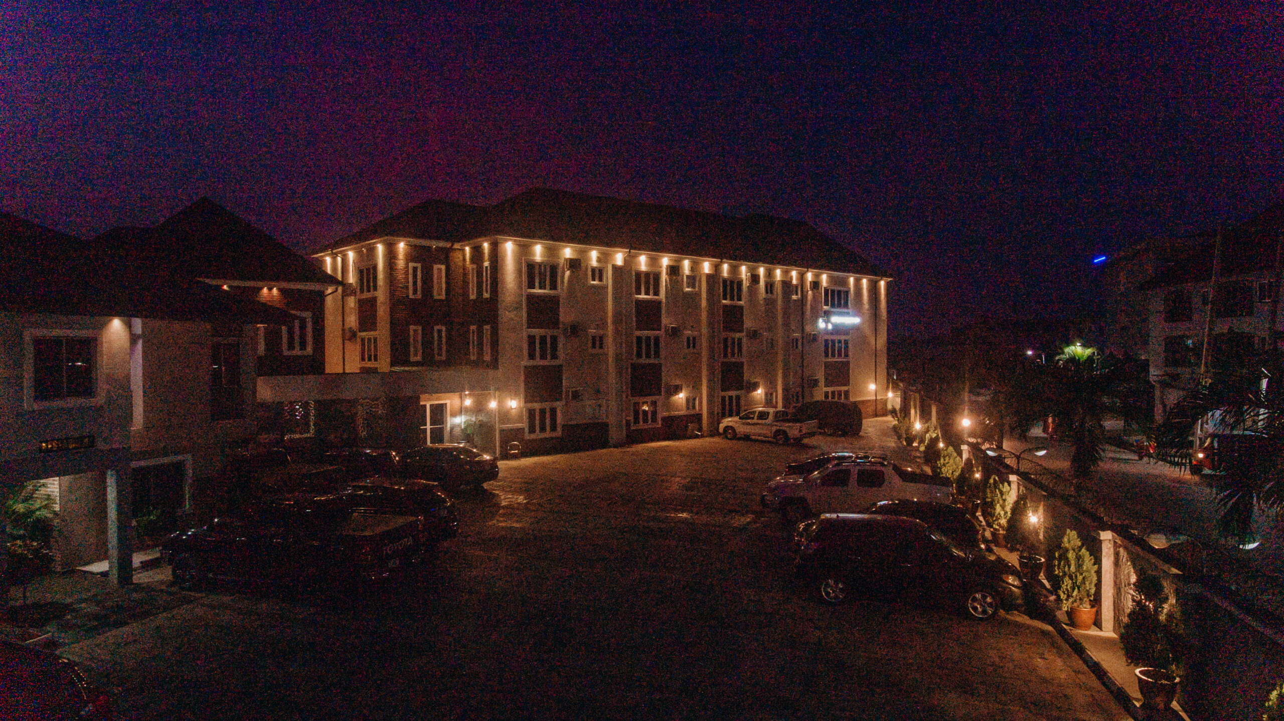freshspring-nightview
